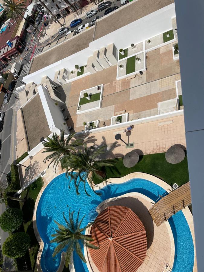 Capri-Turis Luxe Apartamentos ベニドルム エクステリア 写真